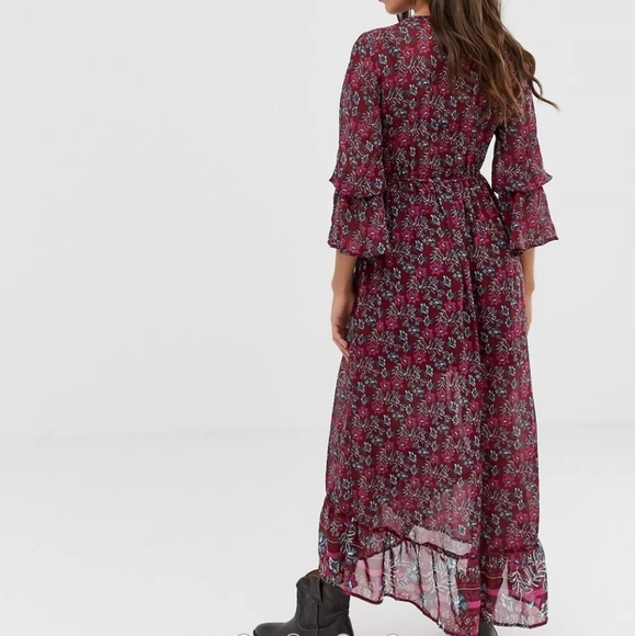 Flowy boho floral dress - Picture 2 of 3